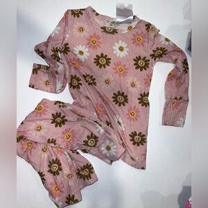 Posh Peanut Ribbed fall flower Classic pajama set